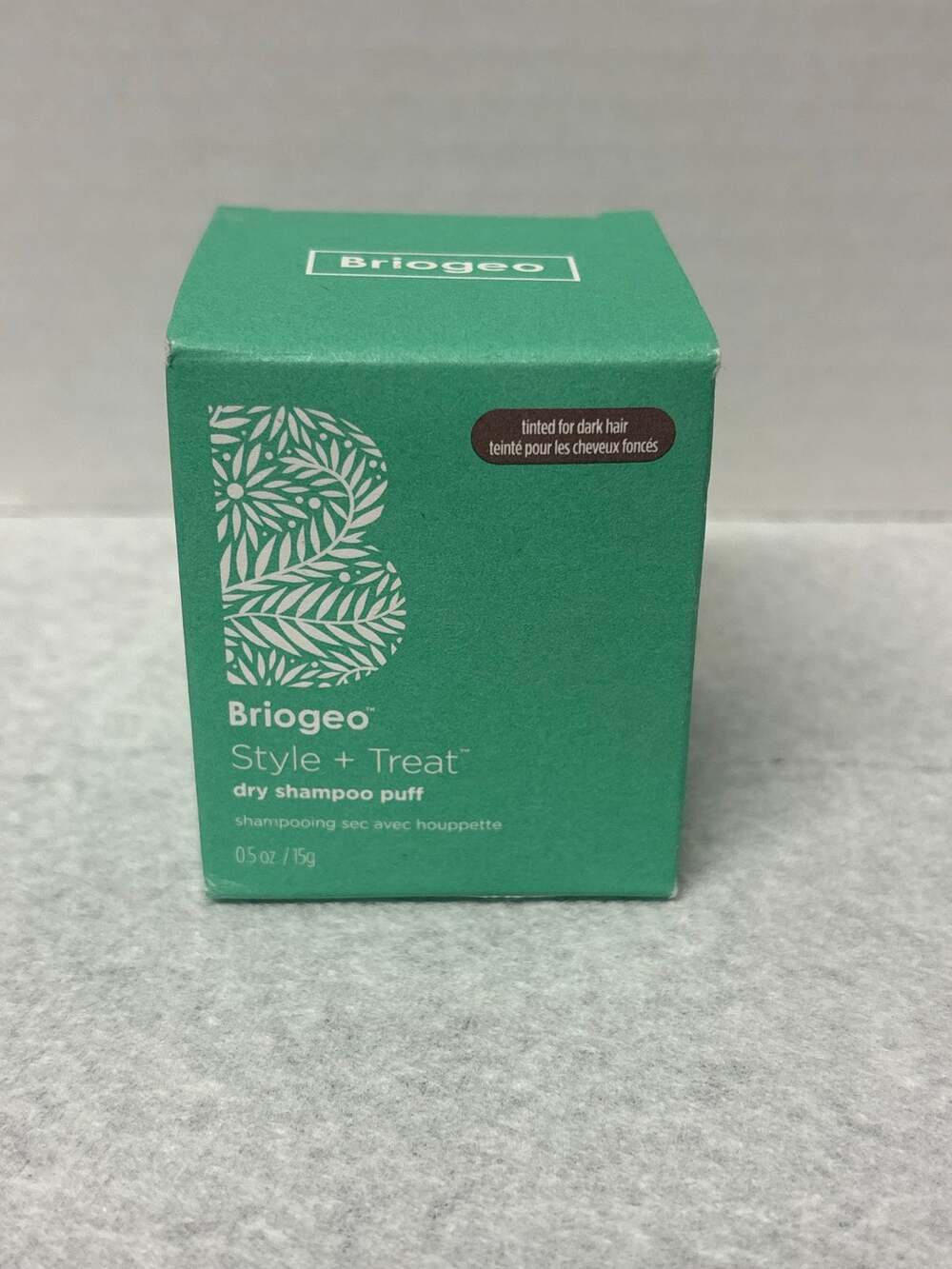 Briogeo Style + Treat Tinted Dry Shampoo Puff for Dark Hair 0.5 oz New
